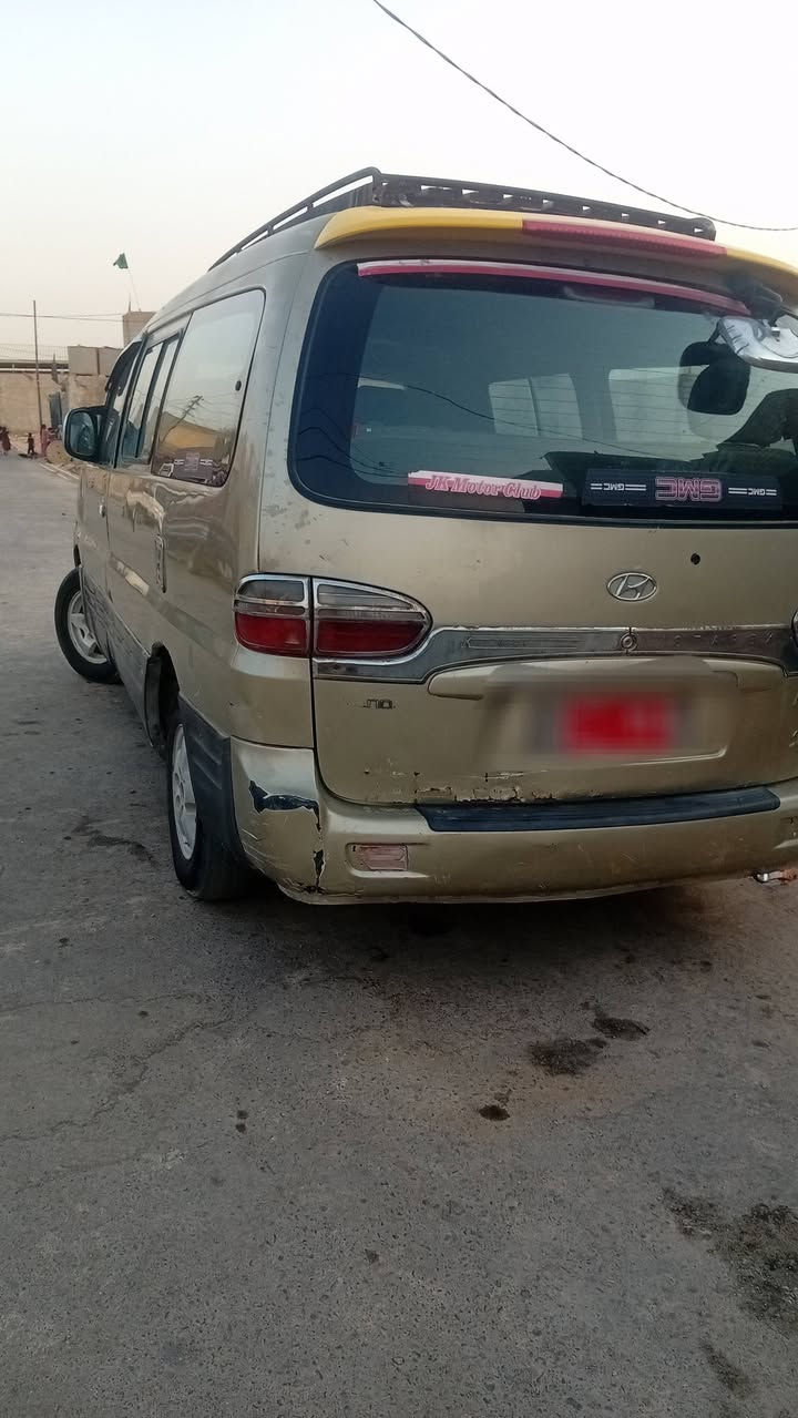 ستاركس هوندا موديل 2006.كشر واقع حال رقم احمر راعيه يريد تحويل.شاصي مصلح واحد.راعيه بغداد. مكانه بغداد معامل رقمه احمى بابل ***********
