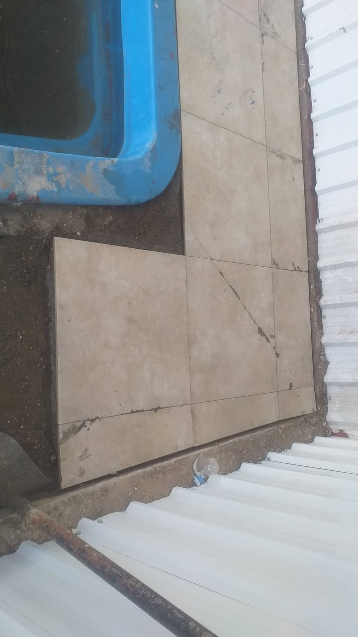 سلام عليكم كوادر بناء كوادر سراميك كوادر لبخ.كادر كهرباء كادر نجاره كادر تئسيس مجاري  التزام بل وقت كوادر مختصين في الواجهيات نستلم العمل كرسته وعمل معه الوصولات في المواد ونستلم بس عمل 
***********  مكتب قاسم العيساوي للمقولات العامه
