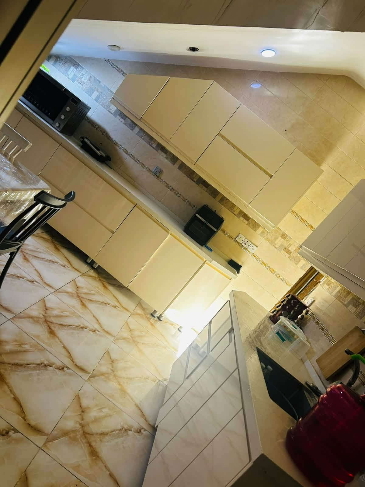 حي المهندسين • ١٠٠م • ٣ غرف نوم