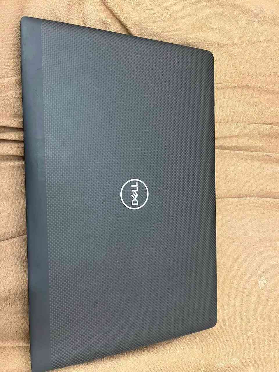 حاسبة DELL 7520 للبيع 

المواصفات:
Core i7 Gen11
Intel inside
16Gb DDR5
Ssd 256GB (الذاكرة)
15.6 Inch (حجم الشاشة)
Windows 11 pro 
حاسبة بمواصفات رهيبة مفيدة للشغل المكتبي وللالعاب البسيطة وللدراسة 
السعر ٤٥٠ وبيها مجال التواصل على الخاص او الرقم 
***********
مكاني الموصل
