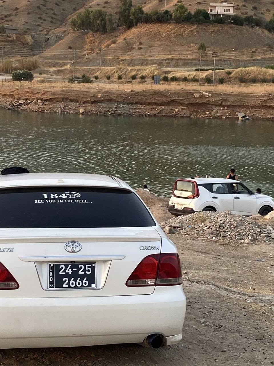 شاهینە184 بڕاوە   کۆدی هەیە   سێ دووگمە   سەیارەکە  بەرمەجەیە   دەسکاری  کراو  بەس  شوێن  موس  بۆیاخە  ئاوێنە  ئیشارەت  بەسمە ڕەساسی  دووکەڵی   نییە   هەمو  گیانی  بەشەرت  ماڵی  دۆستە   62 گەڵا   کەمێک  مەجال ***********      *********** السليمانية, العراق
