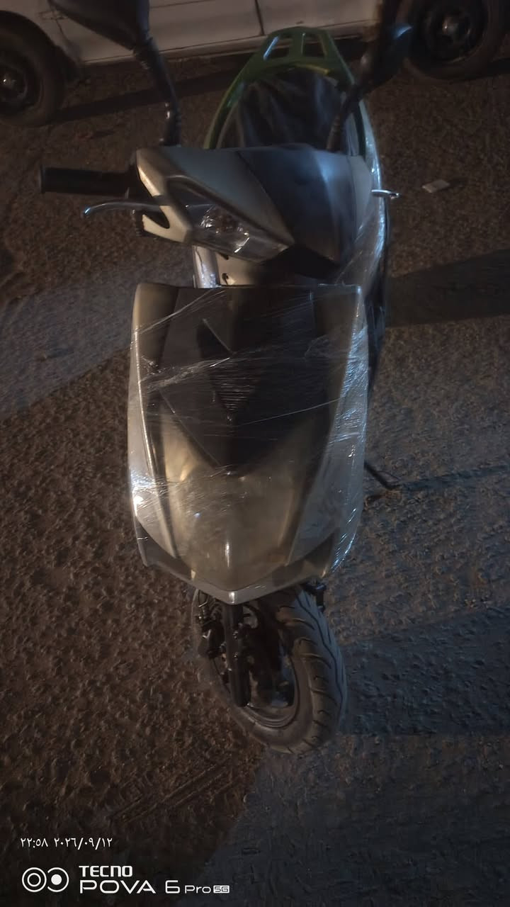 يالله دراجه سكنس للبيع مكينة ماكس مكفوله دراجه مال اماكن بعيده تايرات جدد دبل جديد كهربائيات شغاله بس شويه كفر يمنه تعبان والصفاحيه سعر 250 بيهة مجال للاستفسار مصبوغه حزام كير محرك وحداديه جدد السعر 55 وبيها مجال كربلاء المقدسه للاستفسار ***********
