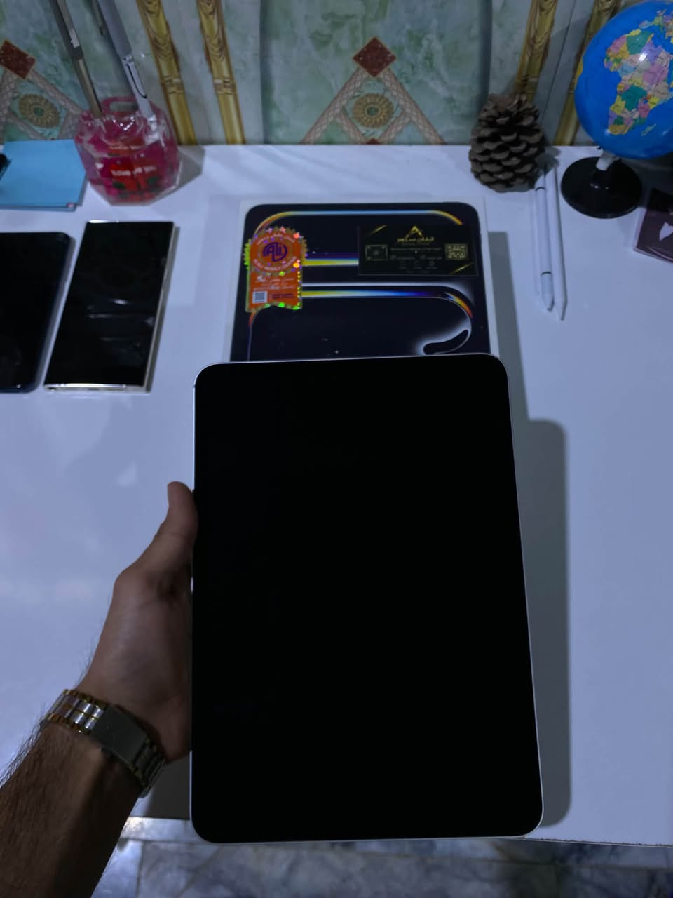 ايباد 11 برو m5 

الجهاز اخو الجديد زلغ مابي وبعده بحالة الوكاله شرط الفحص
بطاريتة 99 ذاكرة256 ملحقاته فقط كارتون
الجهاز سعره1350 بي مجال بسيط
شراي تعال خاص وتدلل
***********
