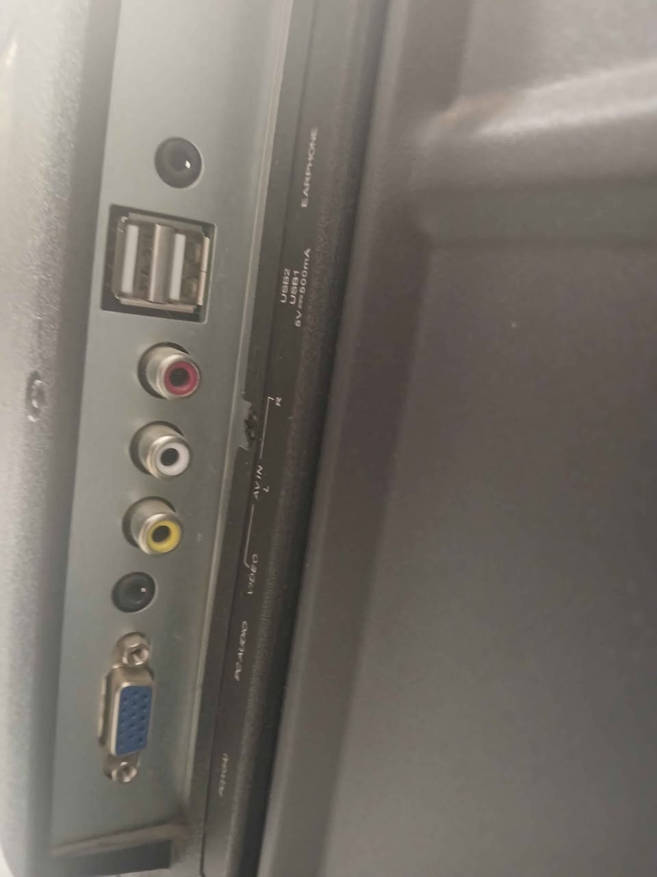 شاشة newal HDR3200 حجم 32 دقة HD هيرتزية 60hz بانل VA تدعم تقنية الـHDR وتحتوي على منفذين hdmi و منفذين usb ومنفذ vega بالاضافة الى منفذ AV مكاني واسط/الكوت/حي الحوراء للتواصل خاص او على الواتساب *********** دهل اوران, واسط
