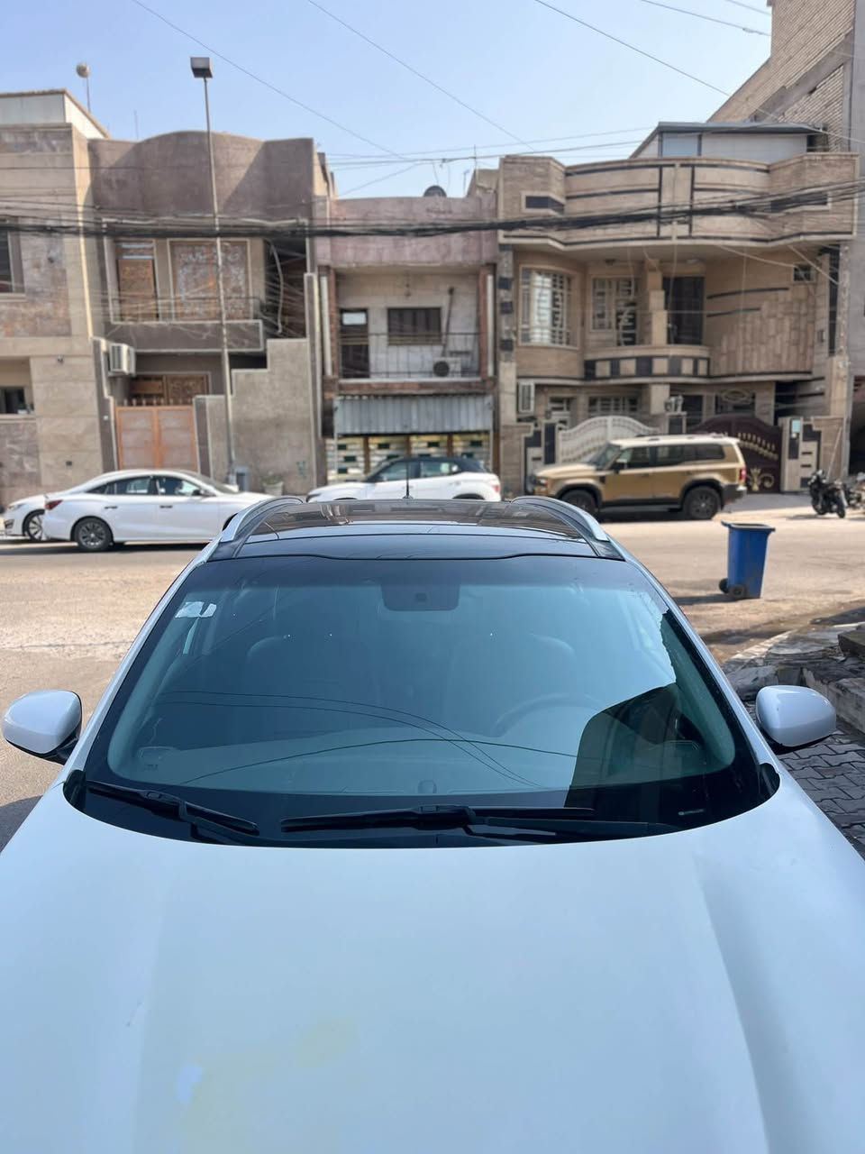 يالله السلام عليكم
سبورتج موديل 2018 خليجي 

سياره بيهه طخه بين الباب مال سايق وجاملغ 

مصورهه واضحه وبيهه شويه بل بنيد امبين واضح 

بيهه سونار مال مندلاوي قبل يومين سويته 

موصفات السياره فتحه بنوراما حساست خلفيه تحكم ستيرن كامره نضام من حدرات  ويلكب لايت عدسه يصعد وينزل  مكينه 1600 جي تي اي خير من الله تبريد ثلج 

رقم اربيل اتريد تحويل وكاله حاضر   

سياره موجوده ابشارع فلسطين 

هذا رقمي *********** 

سعر السياره امناسب ماكو هيج سعر لو دور منه سنه 

128 $ وبيهه مجال معجبك اشوف غيرهه ان شاءالله
