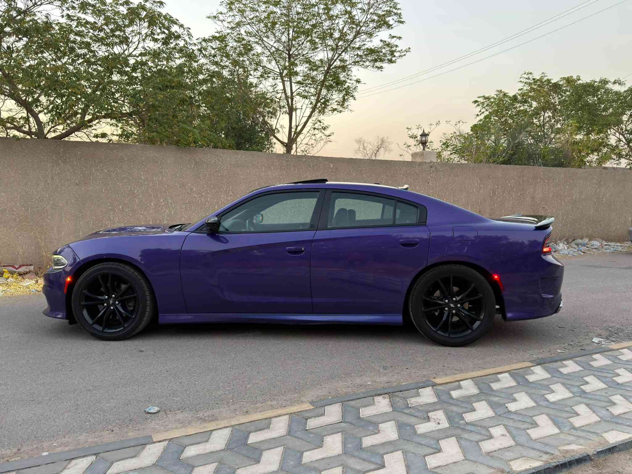 سلام عليكم جارجر خليجي وكاله هارلم جيتي بلاص خليجي موديل 2019 فول مواصفات فتحه كشنات حضن جلد  حساس خلفي محرك 3600 ماشيه 100 سياره كلش جديده وحلوه مال بيت ممتعوبه مكاني بغداد الشرطه الرابعه هاتف ***********    ماكو هيج سعر بسوك كله  210 مع مجال بسيط شارحلك بل فديو تفاصيل
