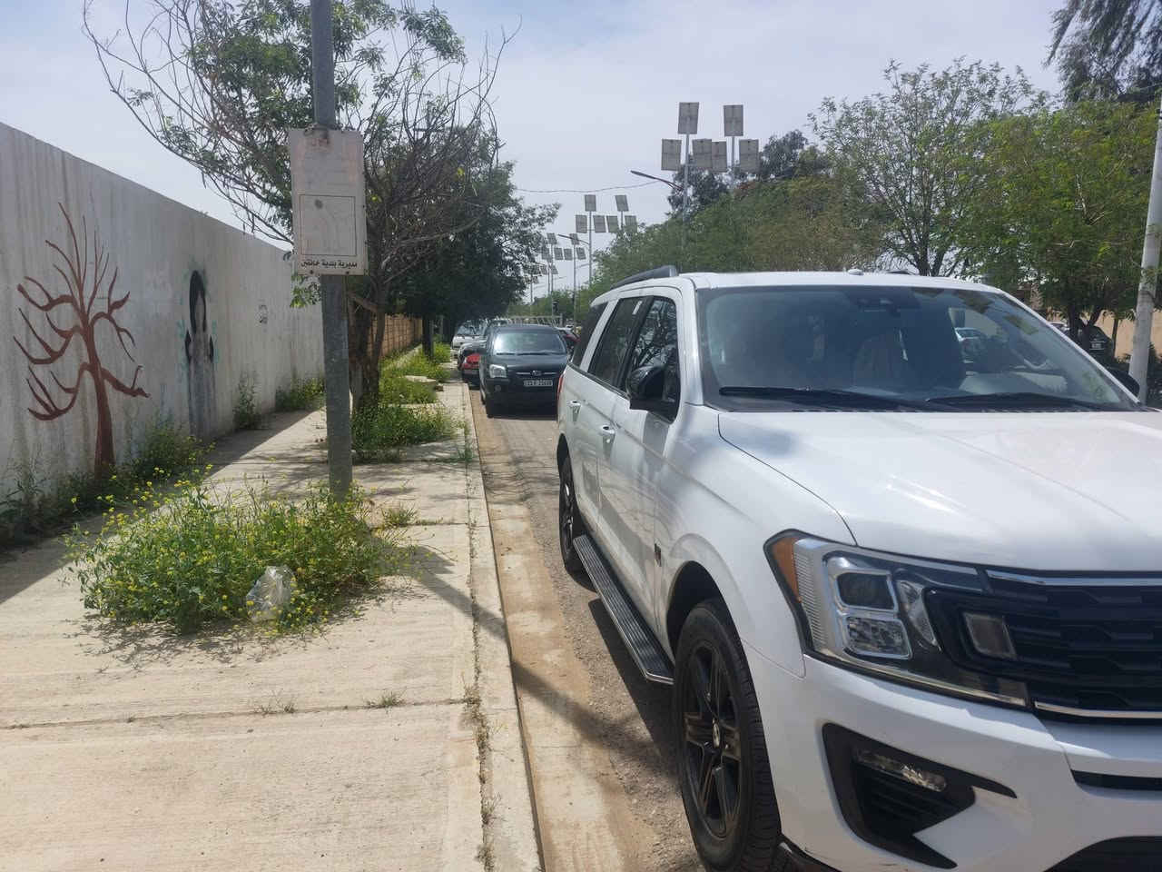 فورد اكسبيديشن موديل 2020خليجي. فول مواصفات ماعدا الجكات ماشيه 93ألف كم وليس ميل سنويه وهزه جديد رقم سليمانيه *********** السعر305
