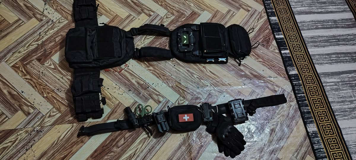 بدلة • مشلح • ما ملبوس