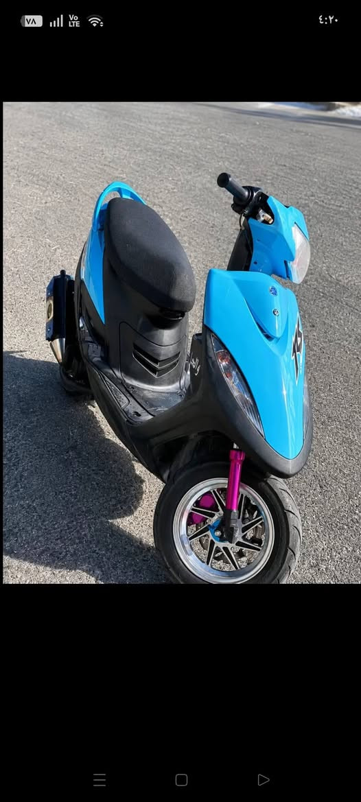 عدله للبيع دراجه اتخبل سعرها 450 الف *********** هذا رقمي اتصل ودلل

نص مكتوب في الصور:
- Ride With Style
- Yamaha ZR
- Good Vibes