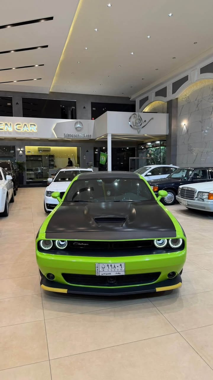 Dodge Challenger T/A 5.7 HEMI
الموديل : 2019 🇦🇪 خليجي
الوكالة : هارلم
ماشية 32٫000 الف

(بيها بنيد مبدل فقط)

المواصفات :
فتحة سقف
كشنات كنتارا + Alcantara
كشنات تبريد وتسخين
رادار + مانع تصادم
كاميرا + حساسات
شاشة Uconnect
Paddle Shifters
جنوط T/A 20
عادم رياضي
5.7 HEMI V8 — 370 حصان

📩 السعر 239 ورقة وبيها مجال بسيط💹
📍 موقع البيع : بغداد
📞 ***********
