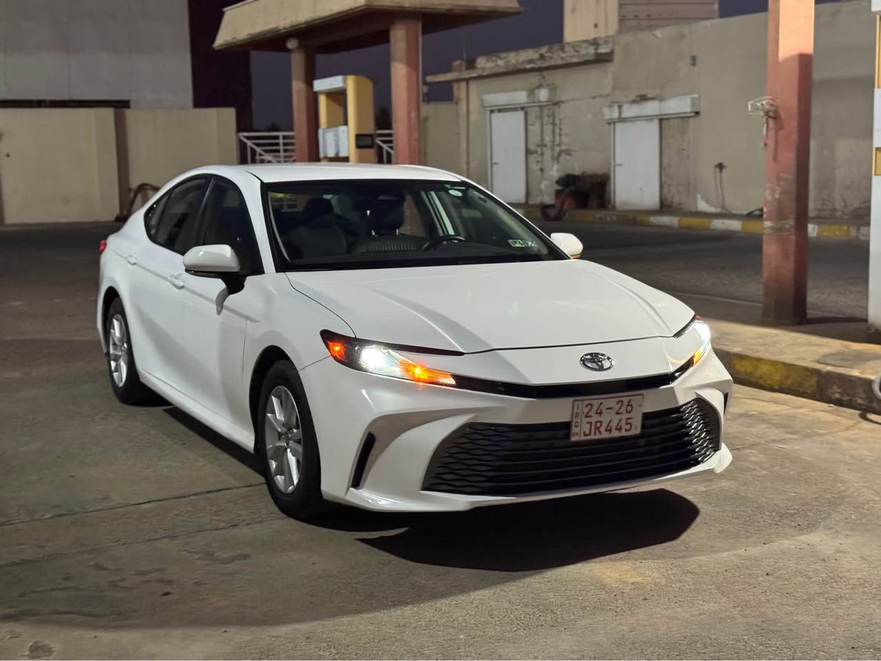 Toyota Camry LE 2025 ✔️
تويوتا كامري ال اي ٢٠٢٥

نمونه ل جوانیێ ❤️
جداً حلوة ❤️ 

بدون صبغ بدون دواخل بدون ارباك 👌
فقط شبر باب السكن تعديل بارد و ٤٣ الف ميل ماشية
فئة LE و رقم شاصي بالصور 

جاهز بدون مصرف 💯
كل شي بلادي شركة 💯

سعر 🔥 230 ورقة و مجال بسيط
مكان عقرة "ئاکرێ"
واتس اب و كورك *********** دهوك, العراق
