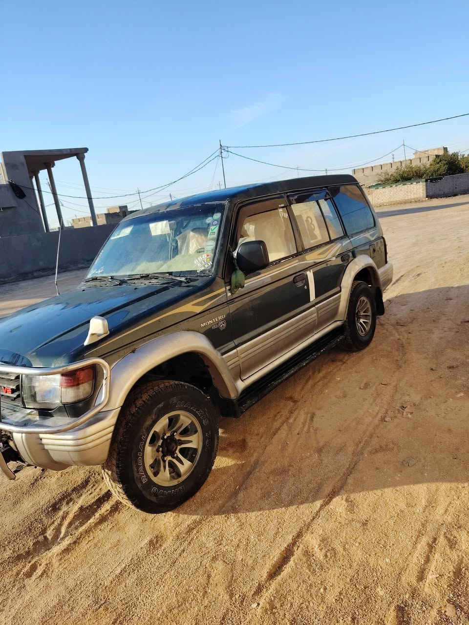 سيارة باجيرو للبيع محرك وكير بلادي موديل ٩٩ نظيفه حدادية وكهربائيات رقم أربيل ل٣٠٣٠ داخله هزه ومداور ثاني يوم ***********
واتساب ***********
