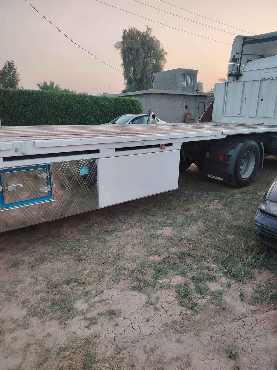 سكانيا للبيع موديل 2001 محرك انجكتر لاتنقيص ولا تبخير رقم واسط بأسمي تحويل مباشر السعر 230
***********

***********
