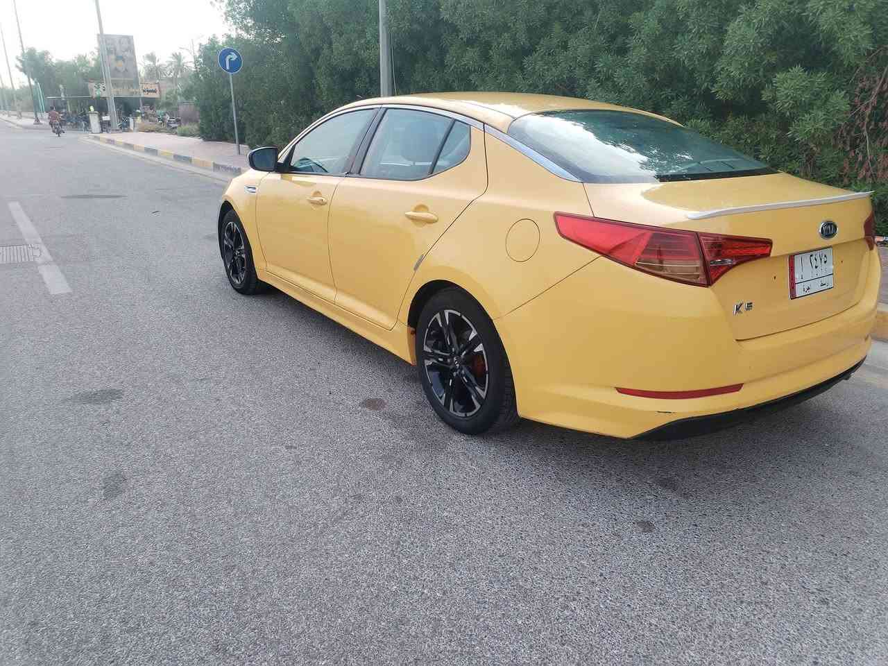 سلام عليكم للبيع وبتمه مديل ١١ وارد كوري مكفوله كفاله عامه كير مكينه مكفولات مكينه 2000 دوش غاز بانزين جاهزه للخير رقم واسط مكان سياره واسط سعر ٩٧ وبيهة مجال ***********
