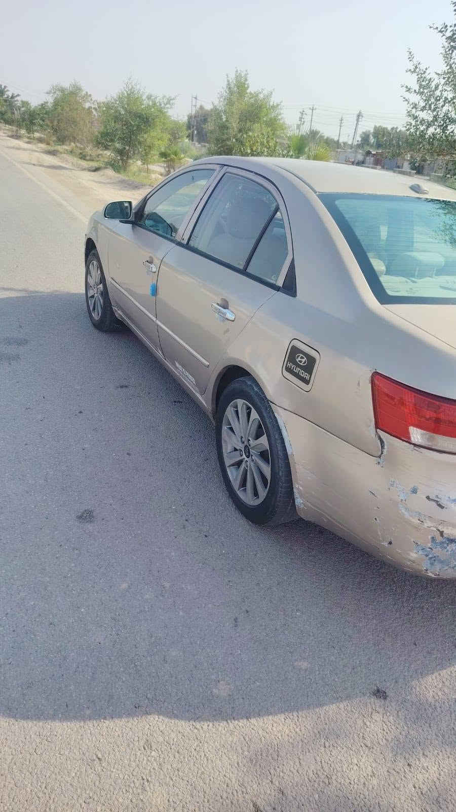 سوناتا للبيع موديل 2007 وارد أمريكي رقم بغداد إنكليزي كير ومحرك مكفولات تخم تاير تبريد شغال السنويه ل 30 السعر 75 اوبيهه مجال للطيبين الاتصال على الرقم ***********
