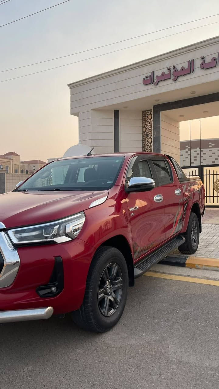 السلام عليكم
للبيع تيوتا هايلوكس TRD
ساز 
موديل 2022 رقم بغداد

السيارة فول مواصفات تبريد كشنات شاحن واير لس مثبت سرعة السيارة مكفولة كفالة عامة  مكاني الانبار الكرمه للستفسار الاتصال***********
