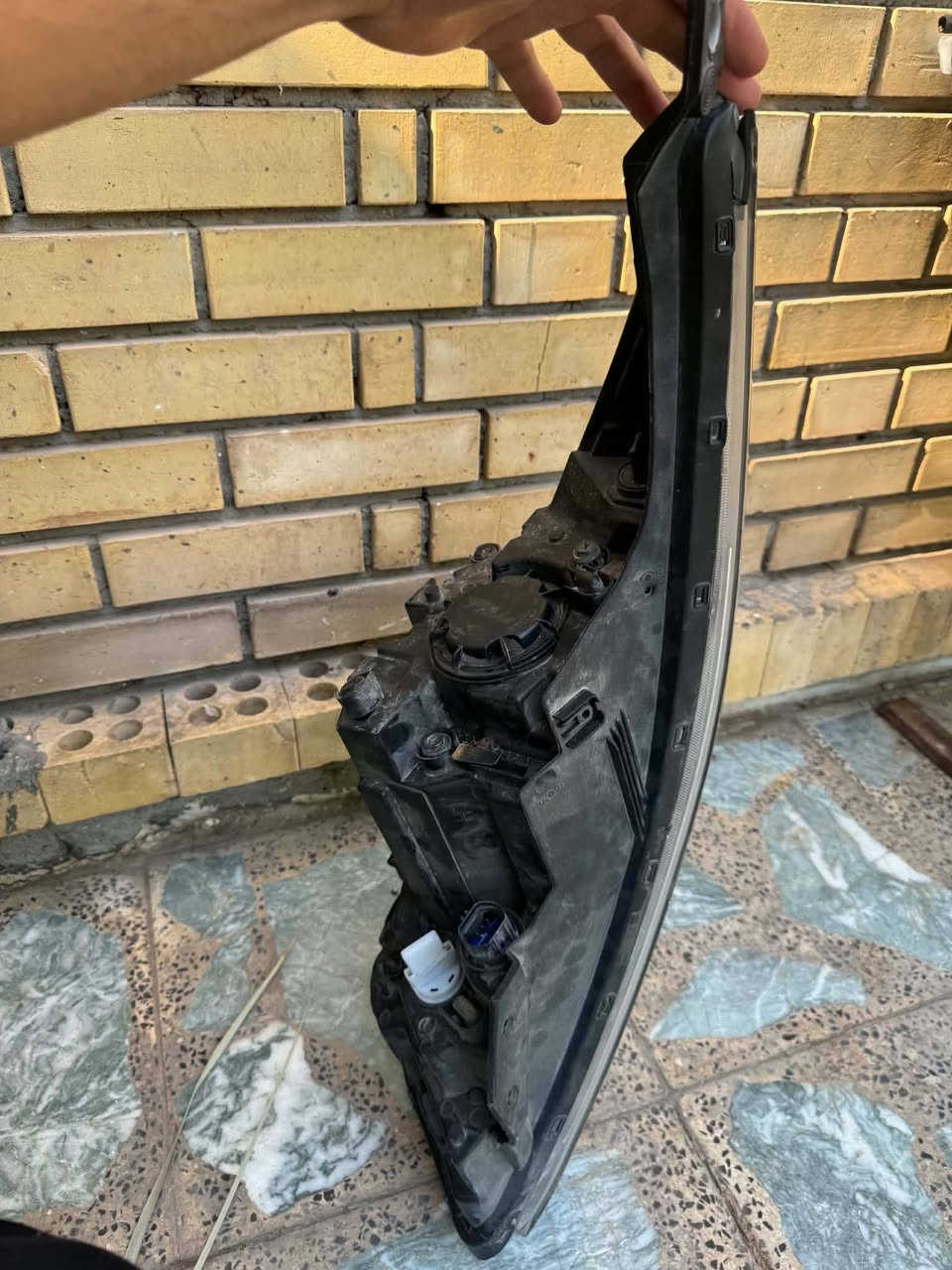 ل سلام عليكم لايت ايسر مال فورتي 23 اصلي مو تجري بس كسر مثل ماوضح بل صور. سعر 70 بي مجال قليل مكان كربلاء ***********
