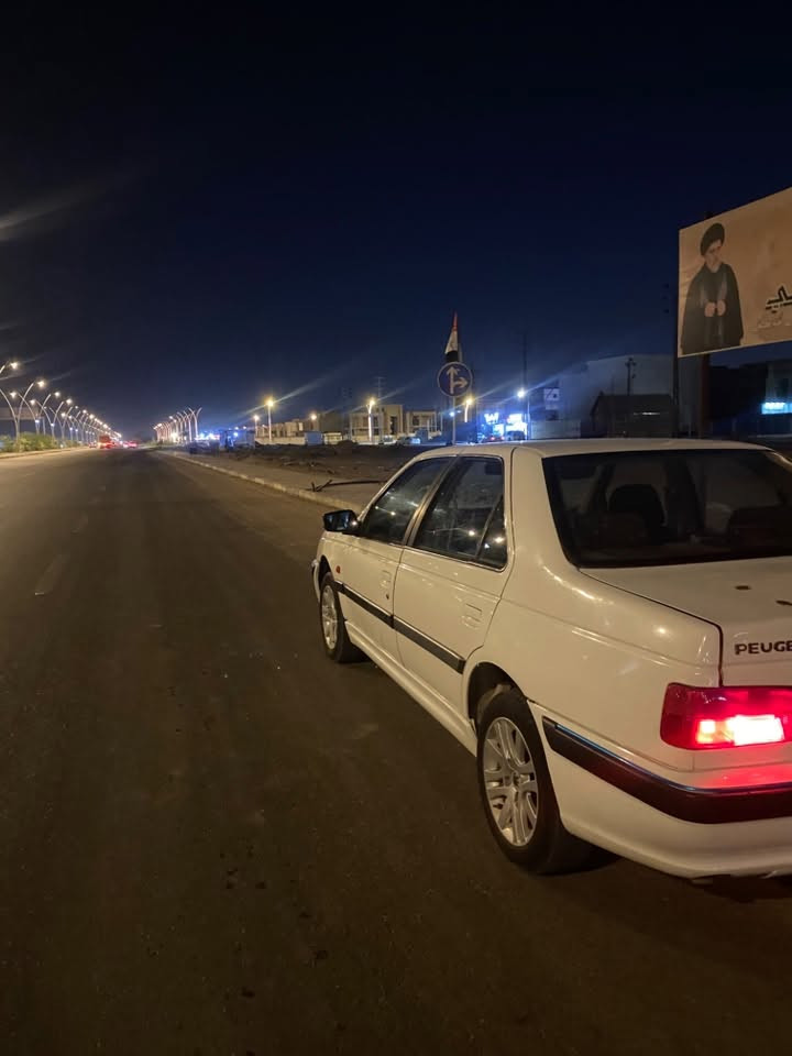 بيجو. بارص  ٢٤
سياره. جديده. كير مكينه.  حداده. 
تبريد. جاهزه. 
بدون. رقم.  سياره. ادوات. 
بيع.  او مراوس. 
***********
سعر ٣٥
