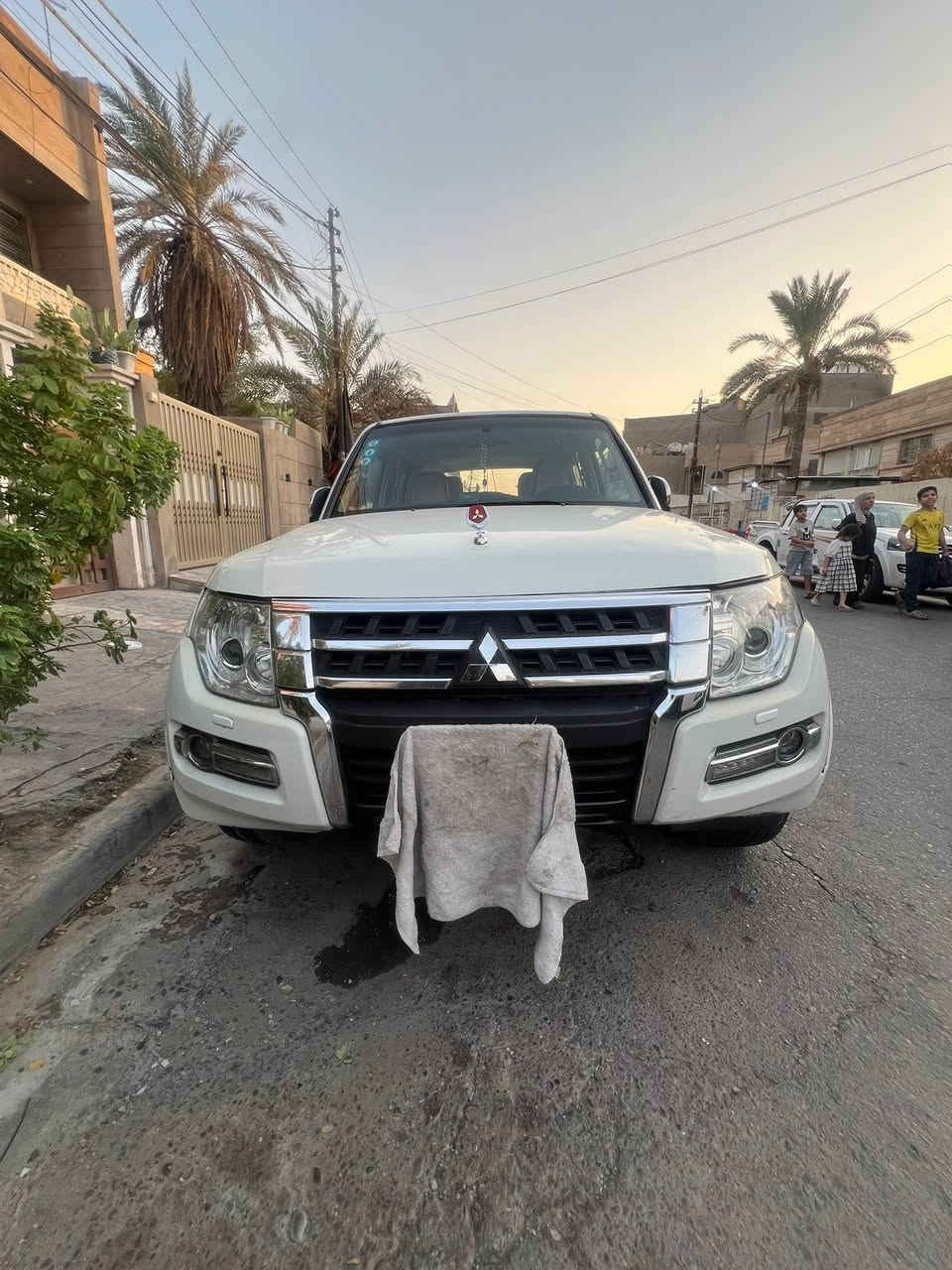 السلام عليكم سياره لبيع باجيرو موديل ٢٠٠٨رقم مميز استفسار***********
