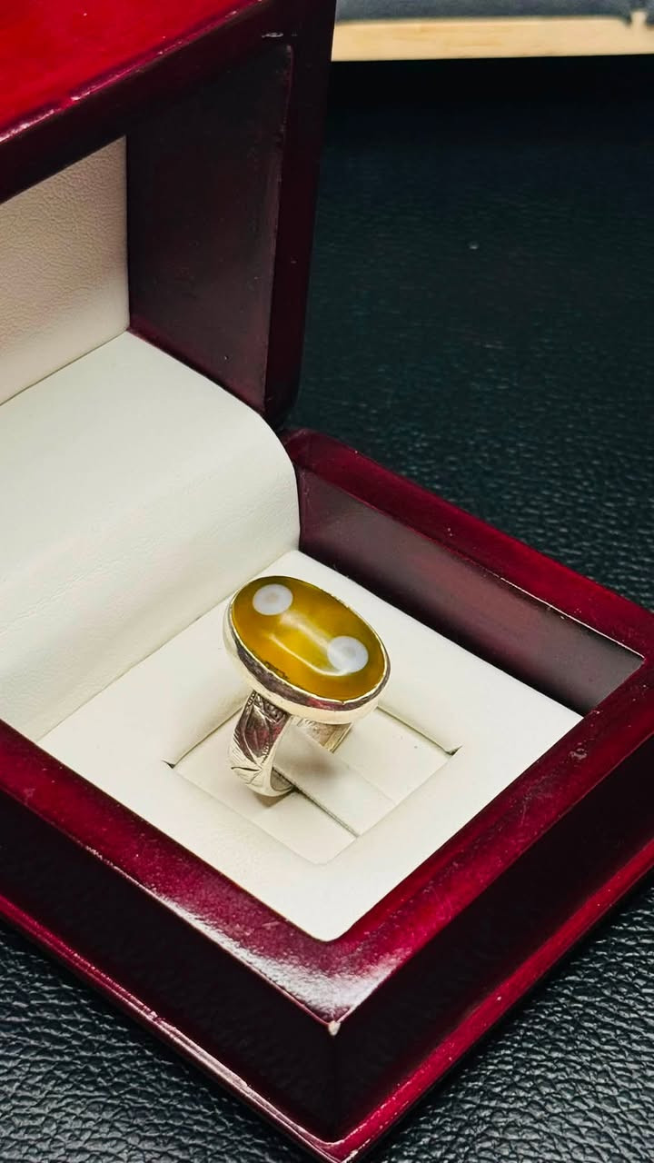 خاتم سليماني عينتين و عين وحدة  💍
 
✅ صياغة يدوية ثقيلة عيار 925 و 1000👌

✅ من الدرجة الاولى 👌

✅ السعر خاص 💵

✅ البيع بالضمان 👌🏻

✅ عنوان البيج : بغداد 📍

✅ رقم الهاتف : *********** 📱

✅ التوصيل متوفر لجميع محافضات العراق 🚚

✅ للمزيد من الموديلات زوروا صفحتنا المتواضعة :
