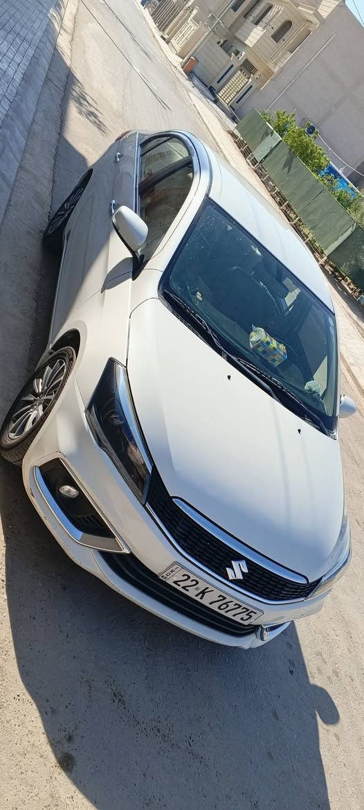 السلام عليكم ورحمة الله 
🚘 سوزوكي سياز 2023 للبيع

🇯🇵 صناعة ياباني — وارد خليجي
📍 رقم أربيل — باسمي، تحويل مباشر
✨ كلين ومرتبة جداً
📊 ماشية 83 ألف كم

🔹 المواصفات: • محرك 1500 ياباني
• تشغيل بصمة
• دخول ذكي للبيبان
• بصمتين
• جنطة بصمة
• تحكم ستيرن جهتين
• كروز كنترول
• بلوتوث
• كشنات جلد
• دواخل بيجي
• صاج دشبول
• كاميرا خلفية بالمراية
• تبريد قطعتين
• مري شفط كهربائي
• إشارات بالمرايات
• مرايات عاكسة للضوء
• LED أمامي
• كلوبات ضباب
• بروجكتر زينون بلاد
• لايت زينون بلاد
• ويل كب كروم
• خمسة ويل كب
• يدات نيكل
• شباك كروم
• مانع انزلاق
• حجم الويل 16
• دبل إيرباگ
• بريك ABS
• حساس تاير

💰 السعر: 125 ، والطيبين ما نقصر وياهم 
***********
