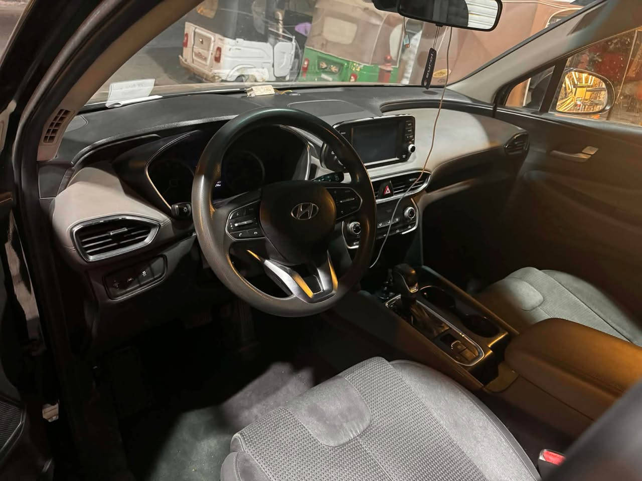 السلام عليكم سنتافيه 2020 وارد امريكي 
بيها باردات خفيفه + جاملغ 
صور الحادث والسونار بلمنشور
السعر 138 وبيها مجال 
مكاني بغداد الحسينيه 
***********
