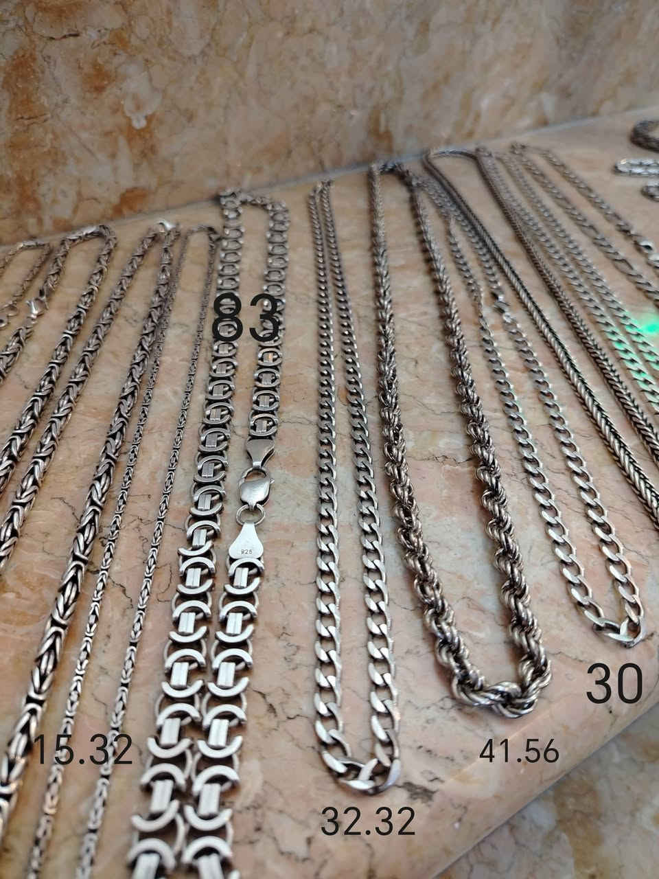 زناجيل • سوارات • توصيل