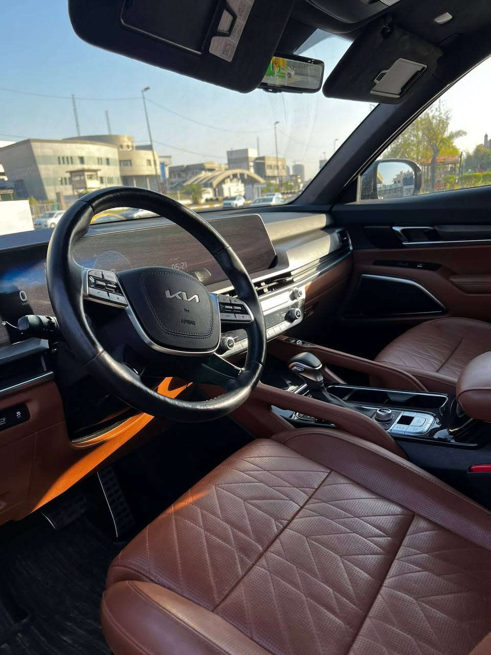 السلام عليكم كيا تيلورايد 2024 Sx Xline وارد امريكي
ملاحظة مرقم بغداد شهداء اسويلك وكاله 
Kia Telluride SX XLINE 2024 3.8L

المسافه المقطوعه : 30 الف كيلو  
          حجم المكينه : 3800    V6
           حالة الايرباك :سليم 
                      الضرر : قبق جنطه مستبدل 
   
#الموصفات 
1. شاشه 
2. كامرا
3.لايتات لد
4. بصمه 
5. كشنات جلد مشمشي
6. هندبريك بصمه 
7. رادار تحديد مسار
8. رادارات 360
9.فور ويل 
10. اوتو ستوب
11. حساسات خلفي امامي
12.اوتو هولد 
13. اشاير بالمري 
14.بكلايت لد
15. نظام ايكو + نظام تزحلق
16. فتحتين
17. هيترات بالكشنات حار بارد
18.كامرات 360
19.كامرا بالمرايا
20.بردات خلفيه
21.سبعه راكب
22.كشن السايق ميمري
23.كشنات خلفيه كهرباء
24.داتا شو
25.سقف كنتارا
26.ويل كب بلاك
27.كشافات 
فول مواصفات 1/1 
  ***********
