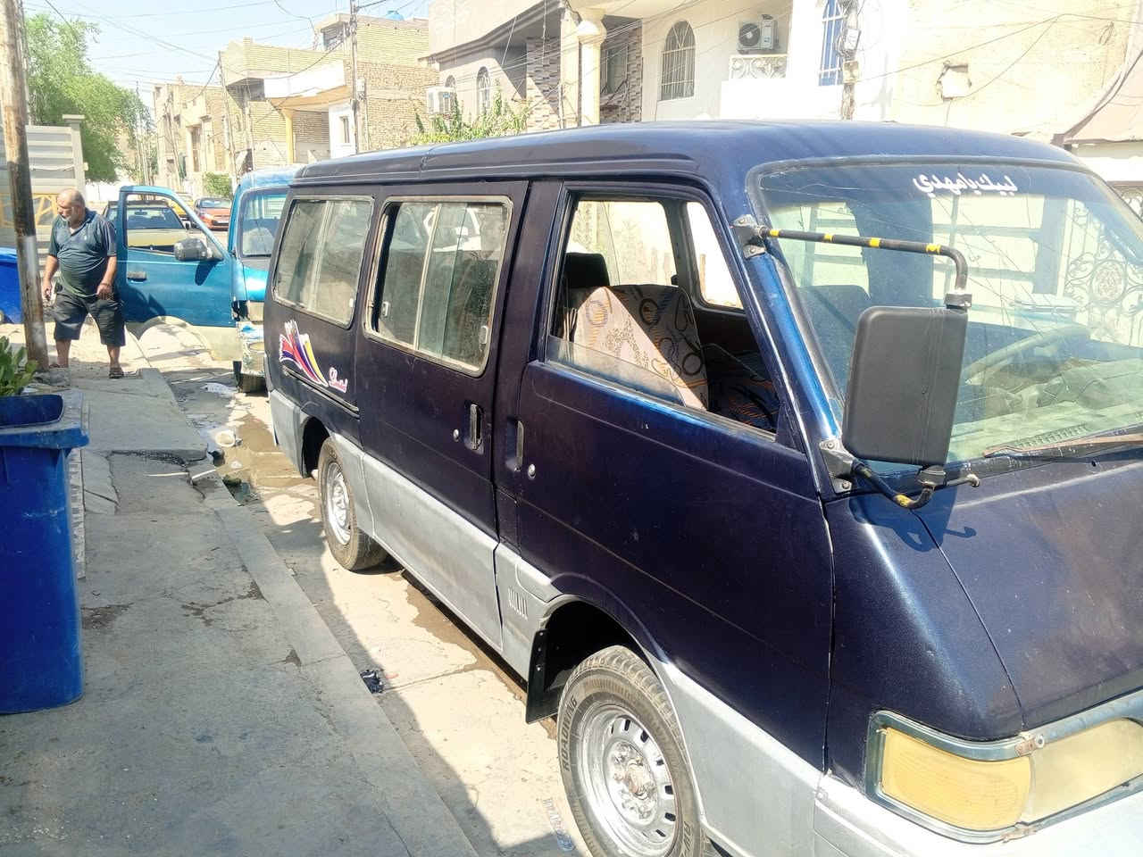 السلام عليكم عدي بسته للبيع كير محرك اكسل مكفولات تايراته زينة كشره هذا كدامكم مصبوغة جديد السيارة 
رايده ب30 ورقة وبيه مجال للشراي ***********
