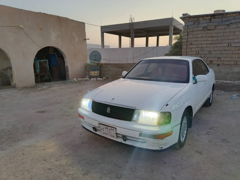 السلام عليكم سيارة بطة للبيع مكينة وكير فيفيتي حدادة وتخم تاير جدد كهربائيات كلهة شغالة سنوية ل/2027 علمن نقل جثة العنوان البصرة قضاءالقرنة رقم الهاتف*********** السعر 30 المدينة, البصرة
