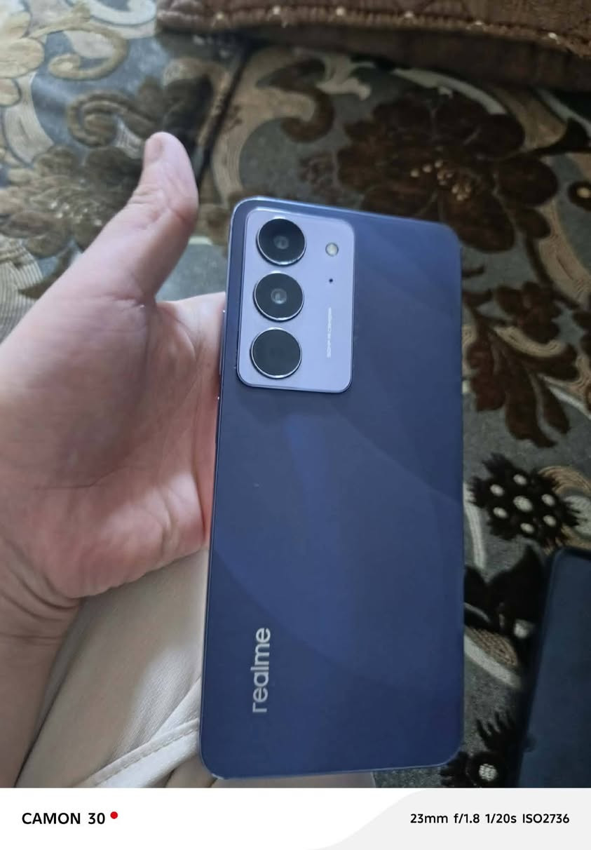 السلام عليكم عندي موبيل Realme C75X كارتون وشاحن اصلي وكفر اصلي لبيع وطاق الحبر مال شاشا السعر 175 الف للتواصل *********** رقم التلفون ورقم الوتساب ***********
