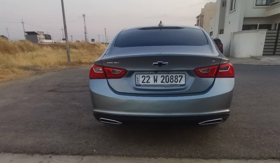 كردى /عربى 
🚘 بۆ فرۆشتن: شێفرۆلێت مالیبۆ 2023 - LT (فول مواسەفات بێ پۆنۆراما)
مۆدێل: 2023
ڕۆشتووی: 113,000 مایل
نرخ: 102 وەرەقە 💵 ($10,200)
⭐ مواسەفات:
بەسەمە + بەسەمەی دەرگا
کۆشنی کارەبایی + تەبرێدی دواوە
4 جام ئۆتۆ + جێگیرکردنی خێرایی 
شاشەی گەورە + Apple CarPlay + شاشەی سووڕاوە
سیستەمی دیاریکردنی ڕێگا + سیستەمی Auto Stop
لەگەڵ زۆر مواسەفاتی تر.
🔧 سەیارە و بۆیاخ:
سەیارەکە 100% ئامادەیە (گێر، مەکینە، تەبرێد، و کارەباییات بە شەرت).
 4 تایەی نوێی لەسەرە.
سنوی و فەحسی نوێیە و ڕاستەوخۆ ئامادەیە بۆ بەناوکردن یان وەکالەت.
ڕووداو و بۆیاخ: ڕووداوەکەی زۆر سووک بووە، شاسی 100% سەلیمە، بێ ناوگرتنە و هەموو ئێرباگەکانی بە شەرت تەواون.
بۆیاخ: 3 پارچە يه 
  (چەمەلەغی پێشەوە لای سەکن ، دەرگای سەکن، چەمەلەغی دواوە يه لاى سايقي ) + بستێک لە بۆنیت.
📞 پەیوەندیکردن:
ژمارەی تلفۆن:
*********** ***********
واتساپ: بەردەستە بۆ پەیوەندی و پەیام.
(کڕیاری جدی پەیوەندی بکات).

للبيع: شيفروليت ماليبو 2023 - LT (فول مواصفات عدا البانوراما)
الموديل: 2023
المسافة المقطوعة: 113,000 ميل
السعر: 104$ ورقة 💵 ($10,400)
⭐ المواصفات:
تشغيل بصمة + بصمة أبواب
كراسي كهربائية + تبريد خلفي
نوافذ 4 أوتو + مثبت سرعة
شاشة كبيرة تدعم Apple CarPlay + شاشة دوارة
نظام تحديد المسار + نظام أوتو ستوب (Auto Stop)
والعديد من المواصفات الأخرى.
🔧 حالة السيارة والضرر:
السيارة جاهزة 100% (كير، محرك، تبريد، وكهربائيات بشرط الفحص).
صدر أمامي جديد + 4 إطارات جديدة.
سنوية وفحص هزة كلها جديدة وجاهزة للتحويل مباشرة.
الحادث والصبغ: حادث خفيف جداً، الشاصي سليم 100%، وبدون دواخل. جميع الإيرباقات سليمة.
الصبغ: 3 قطع من جهة الراكب (جاملغ أمامي، باب الراكب، جاملغ خلفي) + شبر في البونيد فقط.
📞 للتواصل والاستفسار:
رقم الهاتف:
 ***********
***********
واتساب: متوفر للمراسلة والاتصال. أربيل, العراق
