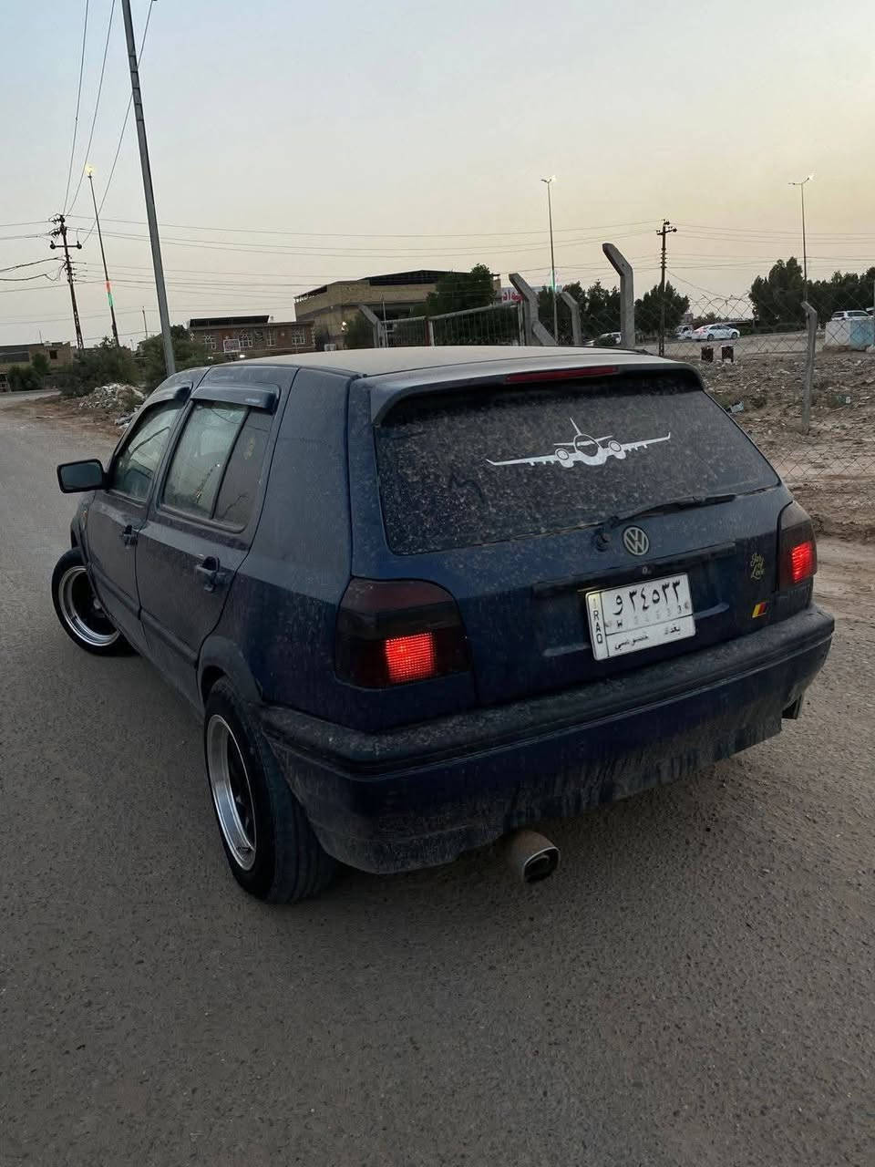 سلام عليكم كولف للبيع او مراوس موديل 93 سياره كامله من كلشي  تبريد شغال محرك 2000 كير عادي حداديه كامل من قواعد دبل ونته نازل  جديده كارتون  منضومه بانزين كامله شرط حته الايسي جديد من حجي ليث رقم بغداد  داخل جديد تخم تاير جديد ويل لافطر ولاعواج ولا لحيم  باتري جديد   ماناقصه شي ان شاءالله  *********** مكان بابل
