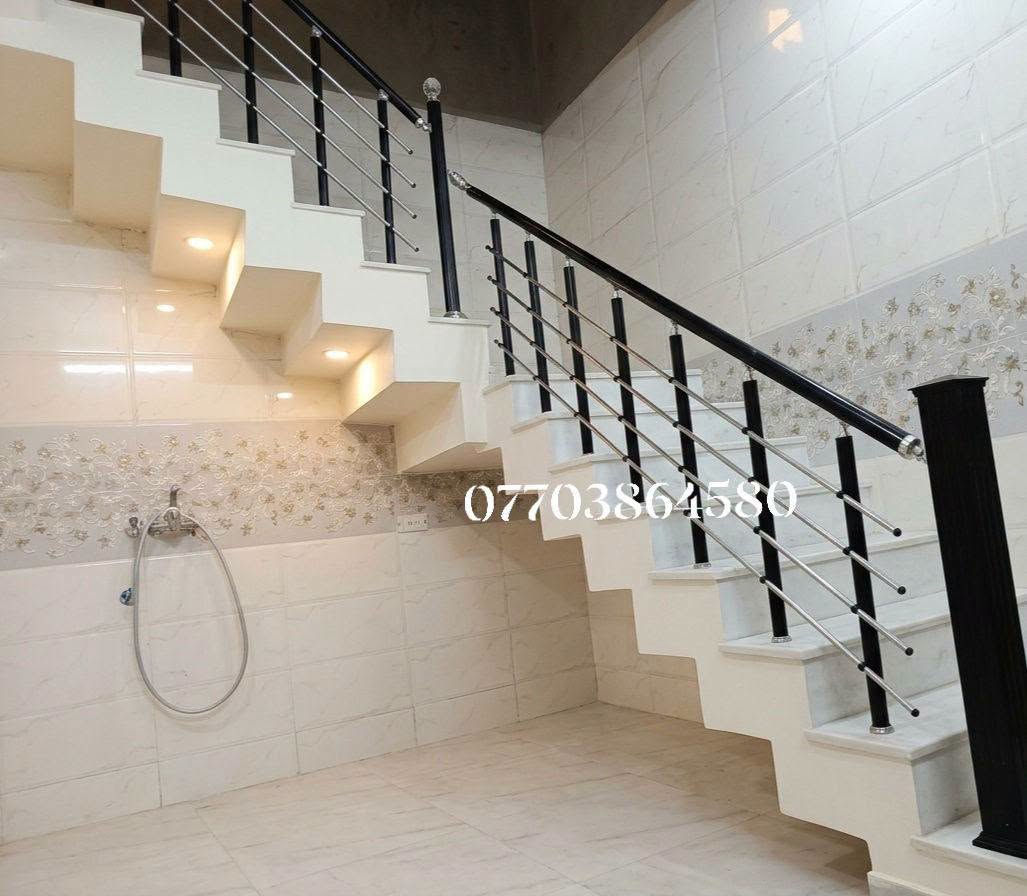 ✨ من أعمالنا لهذا اليوم ✨

تم تنفيذ وتركيب محجرات ألمنيوم في منزل أحد زبائننا الكرام 🤍
تصميم أنيق، تنفيذ متقن وجودة تليق باختياركم ✨

شكرًا لثقتكم بنا 🌿
📩 للحجز والاستفسار راسلونا على الخاص او ***********
