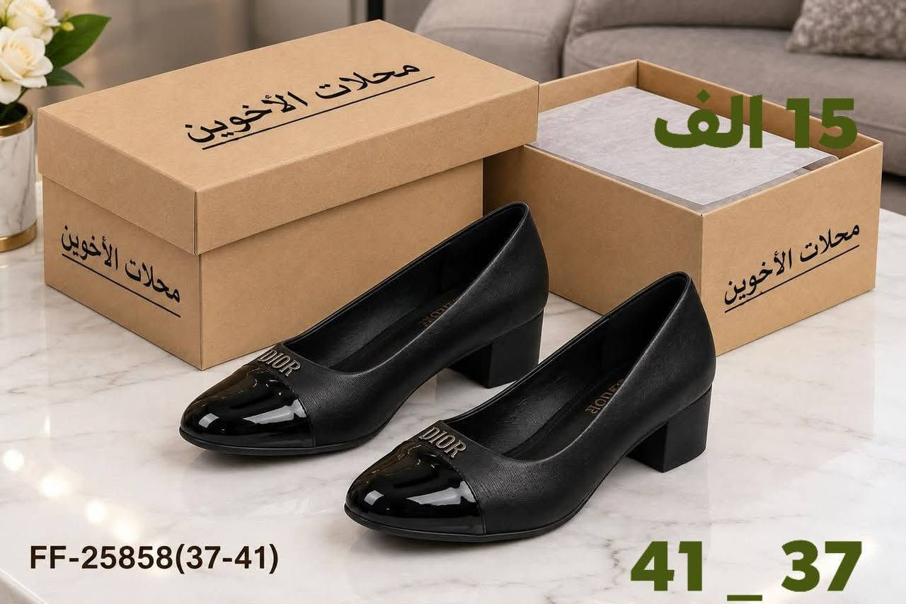 أحذية مدرسية • مقاسات ٣٧-٤٢ • ارتفاع ٣ و٥