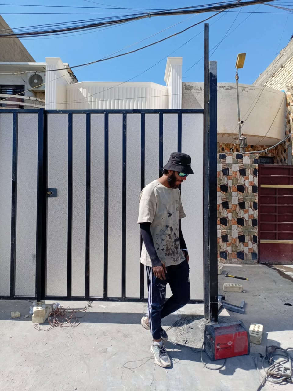 حداد عامه تم عمل سياج خارجي 📞
حديد تركي  مكاني حي العامل 💯

***********📞💯
