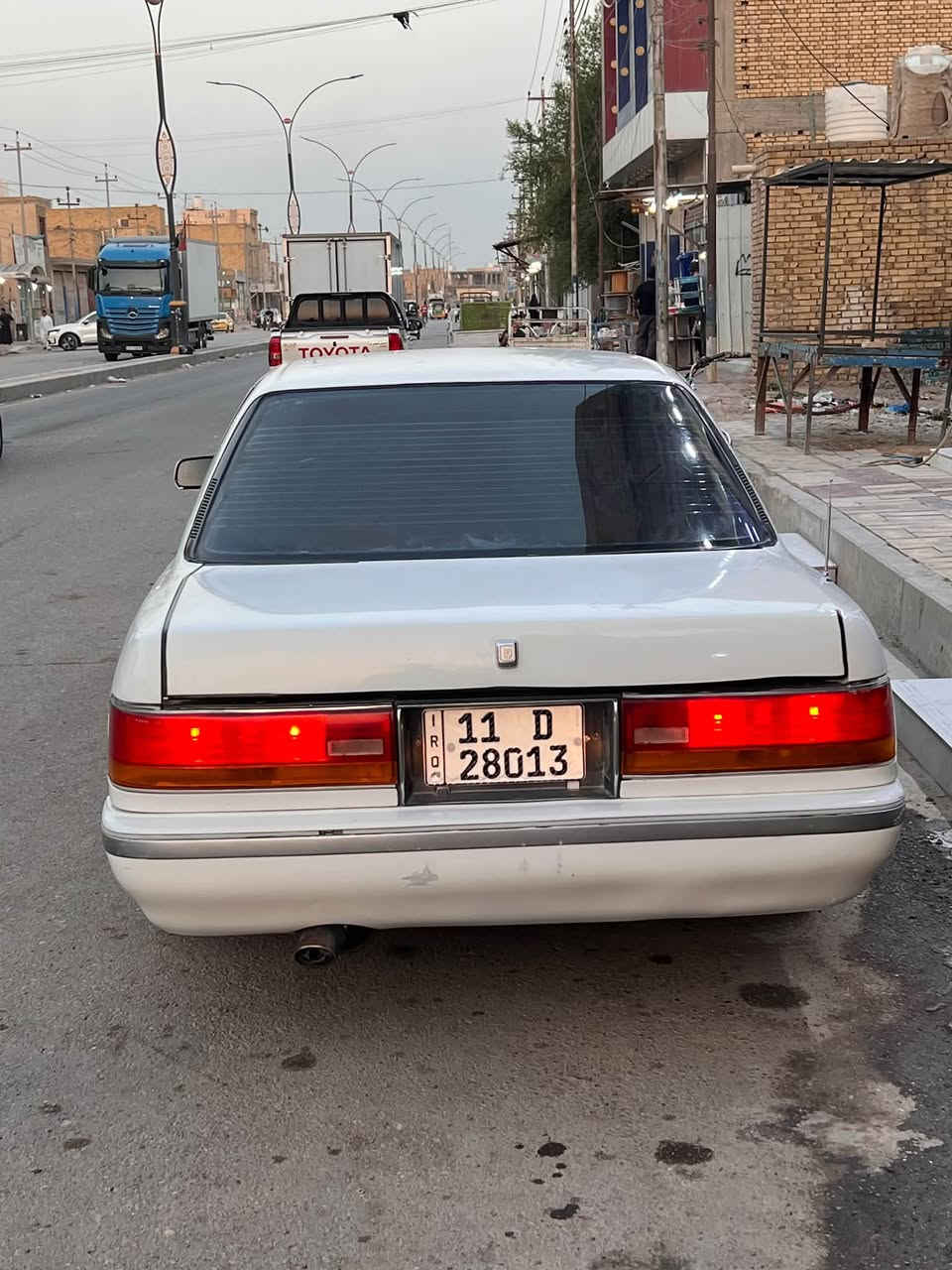 مارك ايسر بلاد تكم كربلائي 
ونجي موديل 92 مكفوله من الكص ونقل جثه  بأسمي شرط تحويل ثاني يوم سنويه لل 31
كير ومحرك نظيفات مامفتوحات غرفه جديدة تبريد شغال كهربائيات كلهه شغاله مع ريموت سنتر السيارة تخم تاير جديد جاهزة ماناقصهه شي السعر 60 وبيهه مجال مكاني ذي قار مركز ***********
