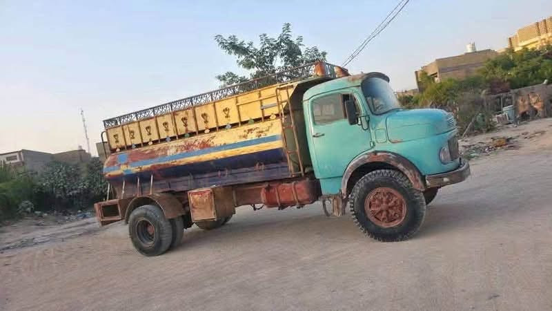 سلام عليكم ابو ردين طن8 للبيع موديل75 بلادي قماره  مكان نجف بلادي  كير مكينه اكسن عل شرط ؟؟ *********** ابو حسن
