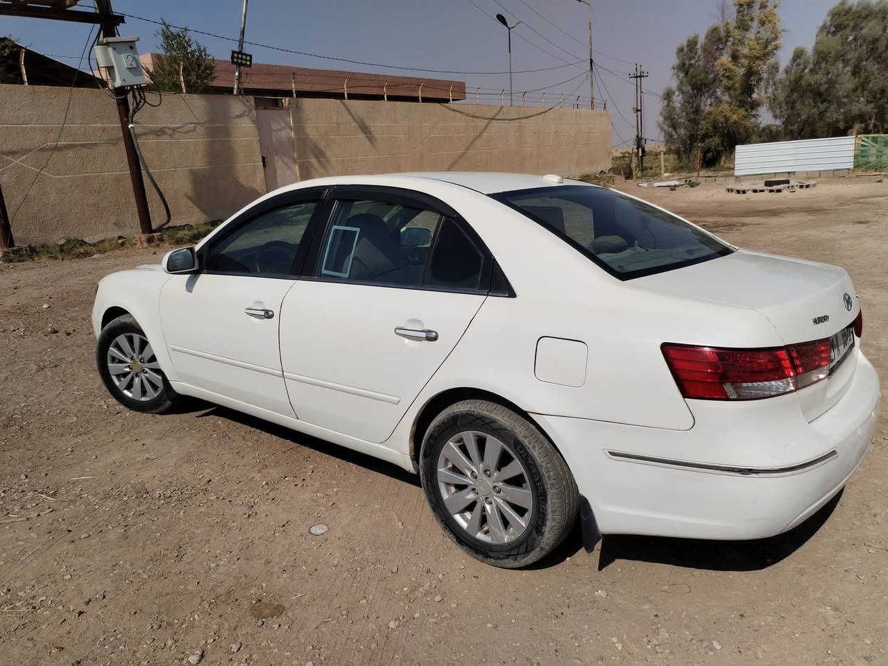 سياره سوناتا للبيع أمريكي موديل ٢٠٠٧ ابيض لؤلؤي جاهزة من كل شي تبريد محرك حداديه رقم واسط مكينة ٤سلندر ٢٤٠٠ انجليزي مكان السيارة في الرفاعي *********** السعر ٩٧
