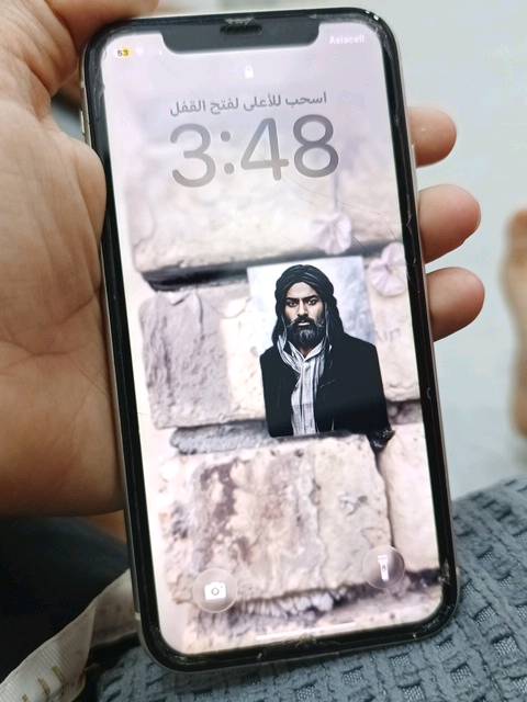 ايفون 11 عادي مامفمتوح  نضيف بطارية 84 مساحة 128 شرط الفحص سعر * 350 * 

 للاستفسار رقم الهاتف 

+964 771 590 6418
