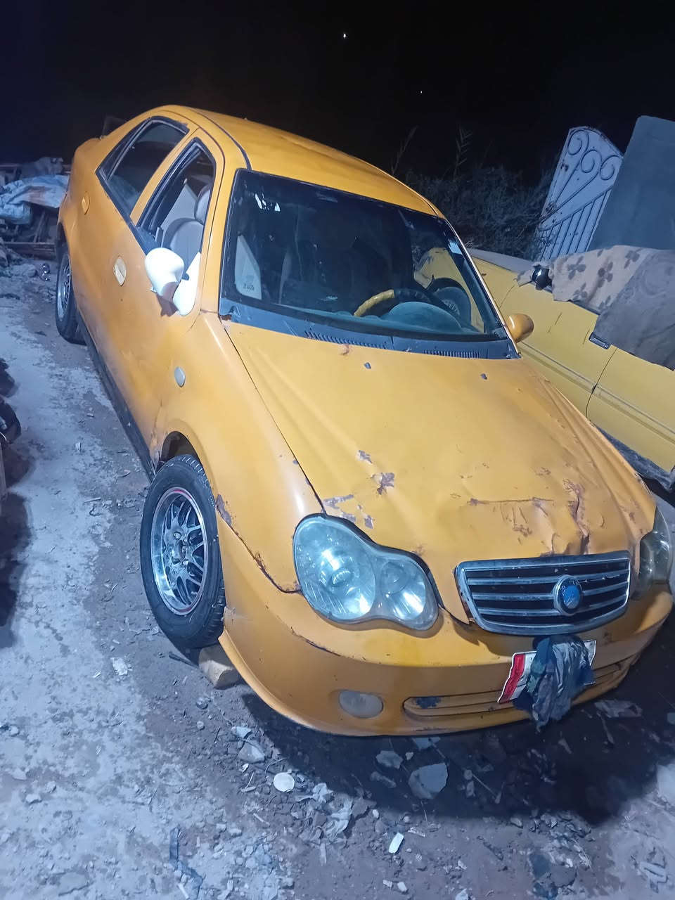 سيكي للبيع موديل ١٣ رقم بصره سنويه منتهيه راعيه ما واصله بصره زبير كير يفلت ع ثاني  سعر  ١٠   ***********
