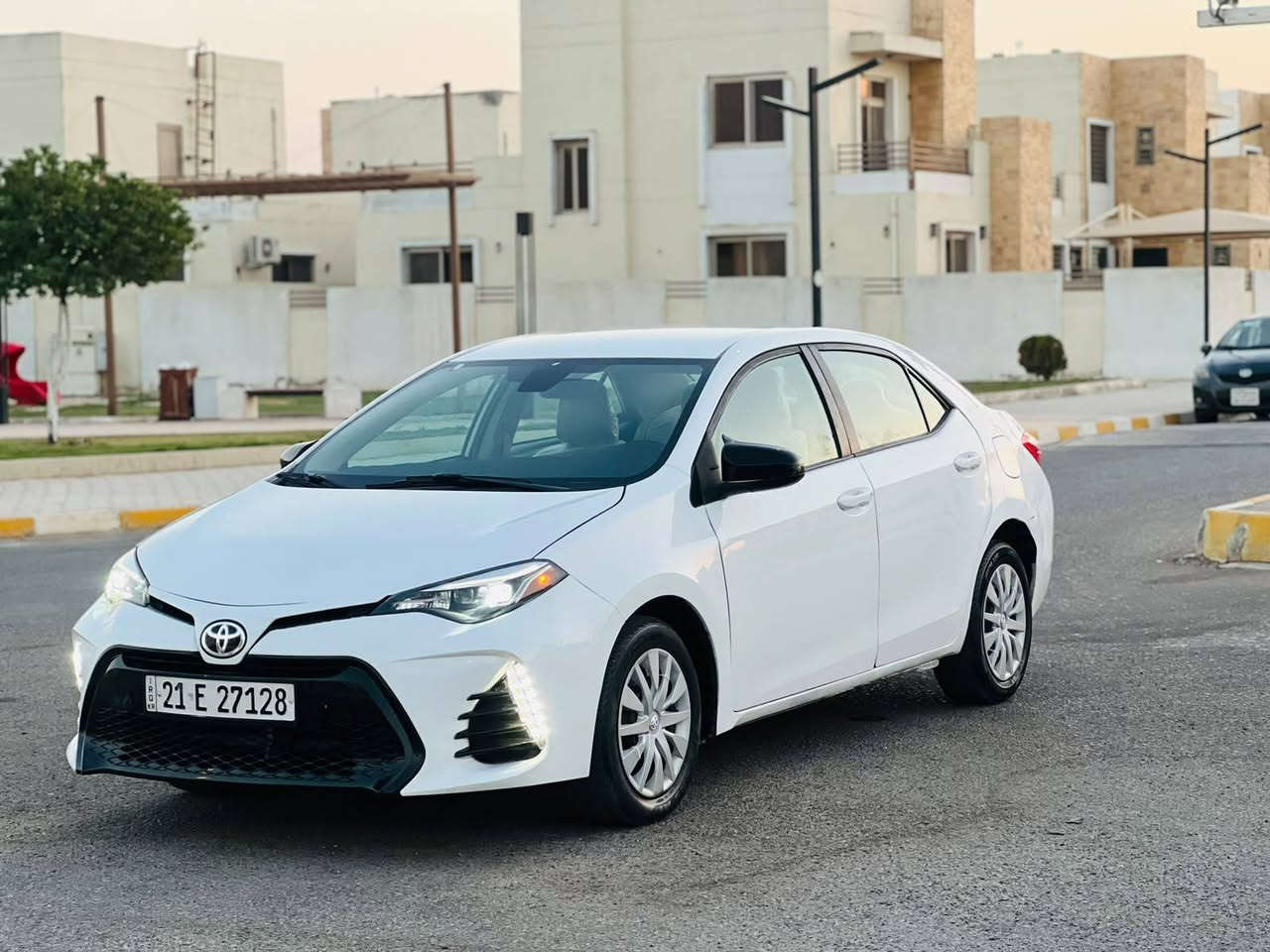 السلام عليكم / للبيع بسعر مناسب جداً 104$ / اعتذر عن الاقساط والوعده/ كورلا امريكي/ موديل 2016 لون أبيض ثلجي/ رقم سليمانيه/ سنويه وهزه ورقم كله جديد/ شرط التحويل والغرامات وكافة الرسميات/ السياره جاهزه من كل النواحي/ كير ومحرك وتدفئة وتبريد/ وصدر وتخم تاير كله جاهز/ ماشيه 150 حقيقي/ محرك 1800 المرغوب/ السياره بيها صبغ تلث قطع ونص والباقي مكفول/ وين يعجبك أفحص/ العنوان تكريت القادسيه/ للاستفسار/ *********** / ***********
