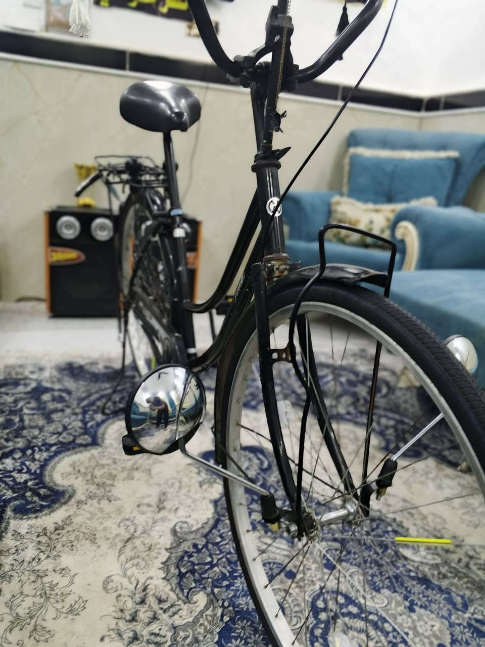 السلام عليكم بيسكل بناتي مديل 15كلشي ما مبدل بي شركه  ATبيسكل نضيف نضافته 80٪ 115وبي مجال التواصل ***********
