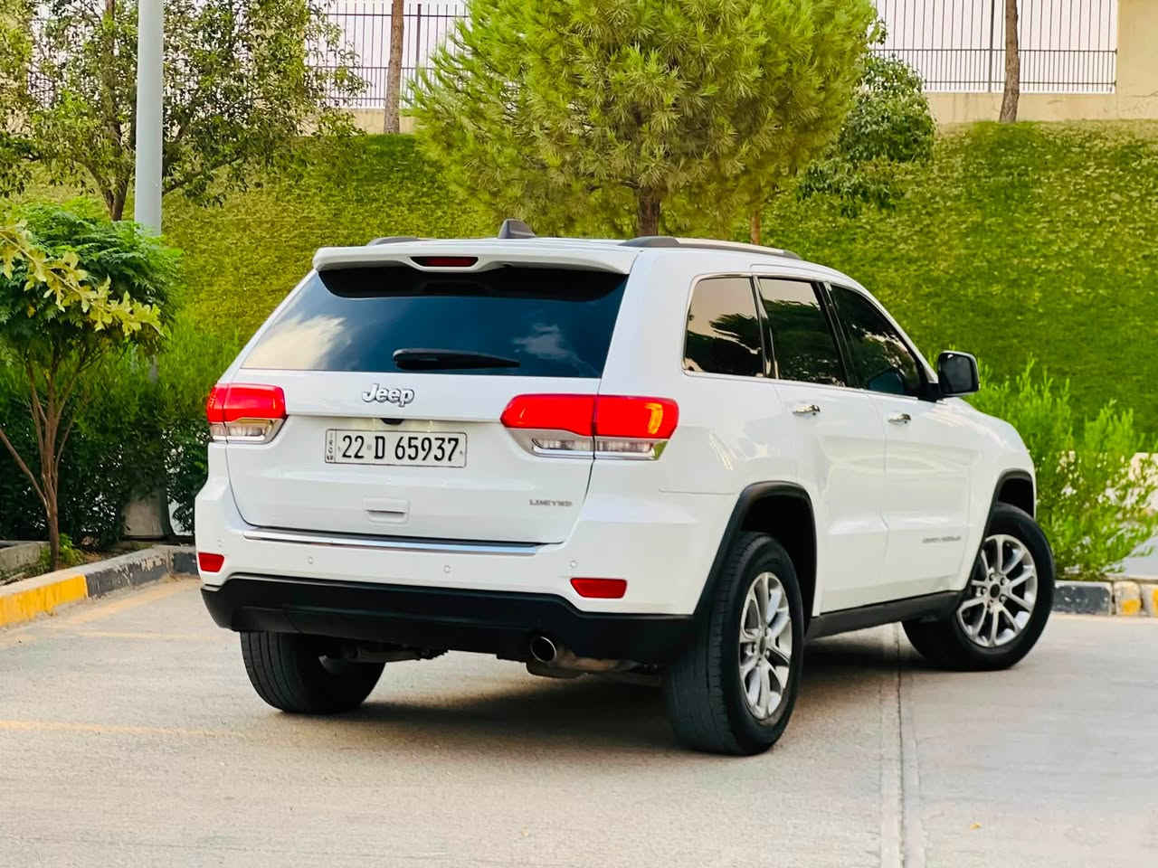 جيب grand cheeroke🥇
مواسەفات lemetid
بدون صبوخ clin💯💯
موديل 2016 📦📦📦
محرك V6 3600cc مرغوب✅ 4+4
مواسه فات 🔱
رادار كوشن جلد كوشنات كارەبه کوشن تدفیی کیج دیجیتال رادار ٣٦٠ حساس کامیرا شاشە جبیر کوشن غەزن سندوق شفت فور ویل درایف 4+4 تحکومات کامل ستیرن بەسمە شەغال ستیرن هیتر نیزام (eco+sport+auto stop ) مواسەفات👌🏻
————————————————————————
محرک کیر کفالە 💯
٧٢ ئەلف ماشیە
بدون صبوخ حتا دعامی بشرط
سیارە ٢ مکان بارد صخیر
سنوی رقم جدید بیسمی تحویل نفس یوم
مکان سیارە سلیمانیە🌇
سعر بلاش١٧٩$ مجال💣💣
رقم📲 *********** wats app
