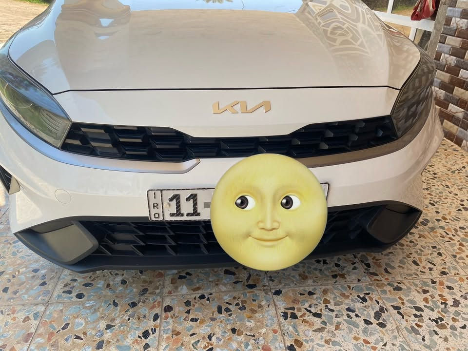 للبيع
سيراتو سيراتو موديل 2024 خليجي 
رقم بغداد بأسمي هزه وسنويه جديد
سياره داخل لونين مكينه 2000
بيهه بارد بخشم الجاملغ الامامي بسيط كلش فقط باقي السياره كفاله عامه عل وضع الشركه
ماشيه 70km
سعر السياره 172وبيها مجال
اي استفسار ***********
