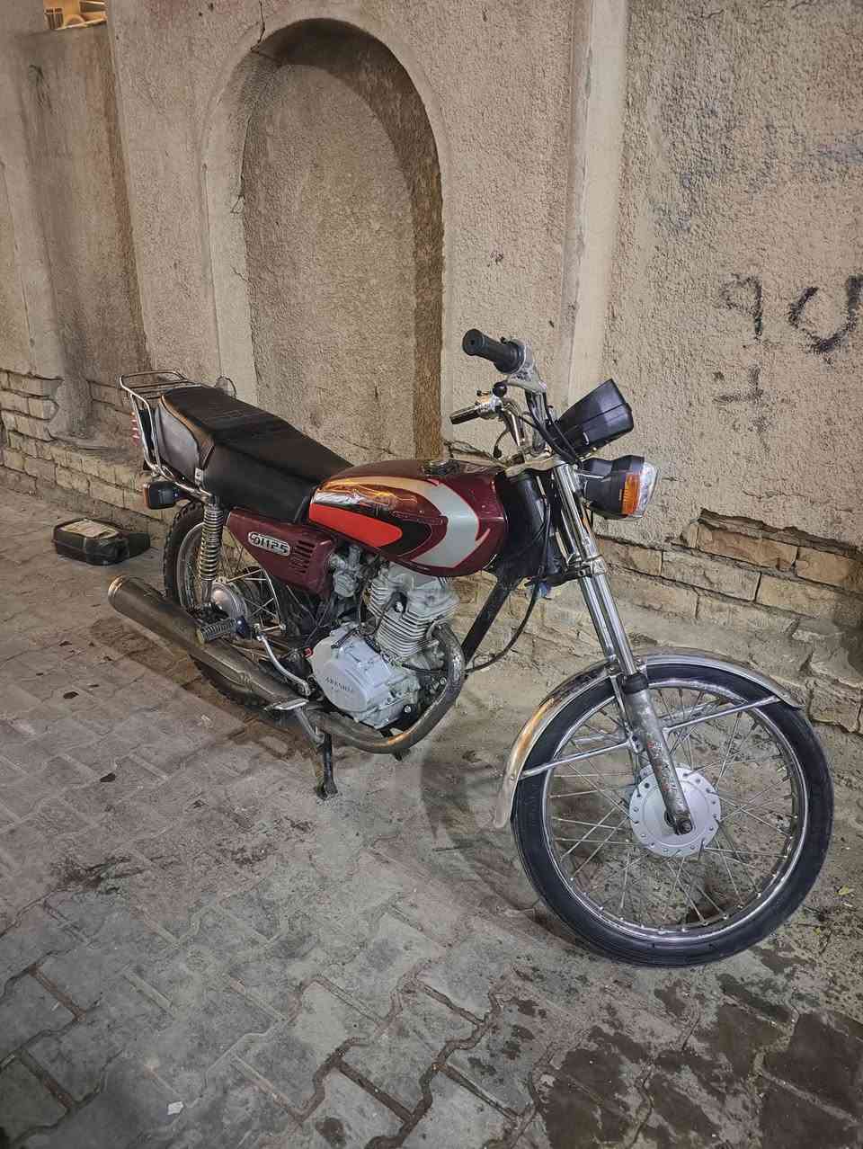 اربعه كير للبيع موديل 18 مكينه وشاصي ....اوراق اصولي ....
كهربائيات كله شغاله لاتنقيص ولا تبخير ولا نضوح 
مكان كوت داموك 
السعر 500 وبيه مجال 
***********
