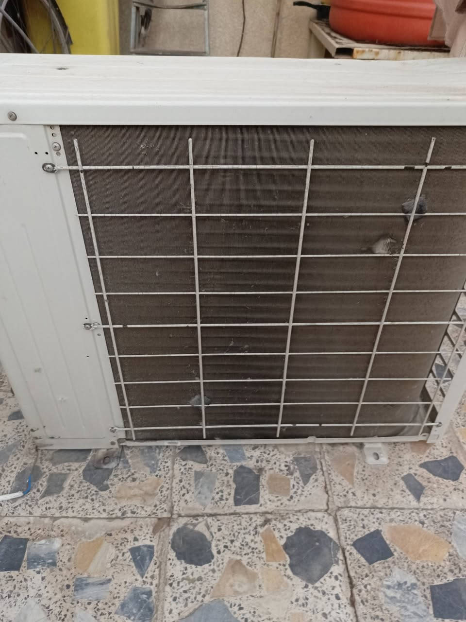 سلام عليكم
سبلت طن ونص الخارجيه توسوت نظيفه كلش مابيها غاز والداخليه دنكا بيها ليك جنت شاده بالبيت خير من الله الداخليه ليكت أكثر من مره ونزلته عارضه ١٧٥ وإذا بس الخارجيه ب١٥٠ قفل مكاني الأصمعي ***********
