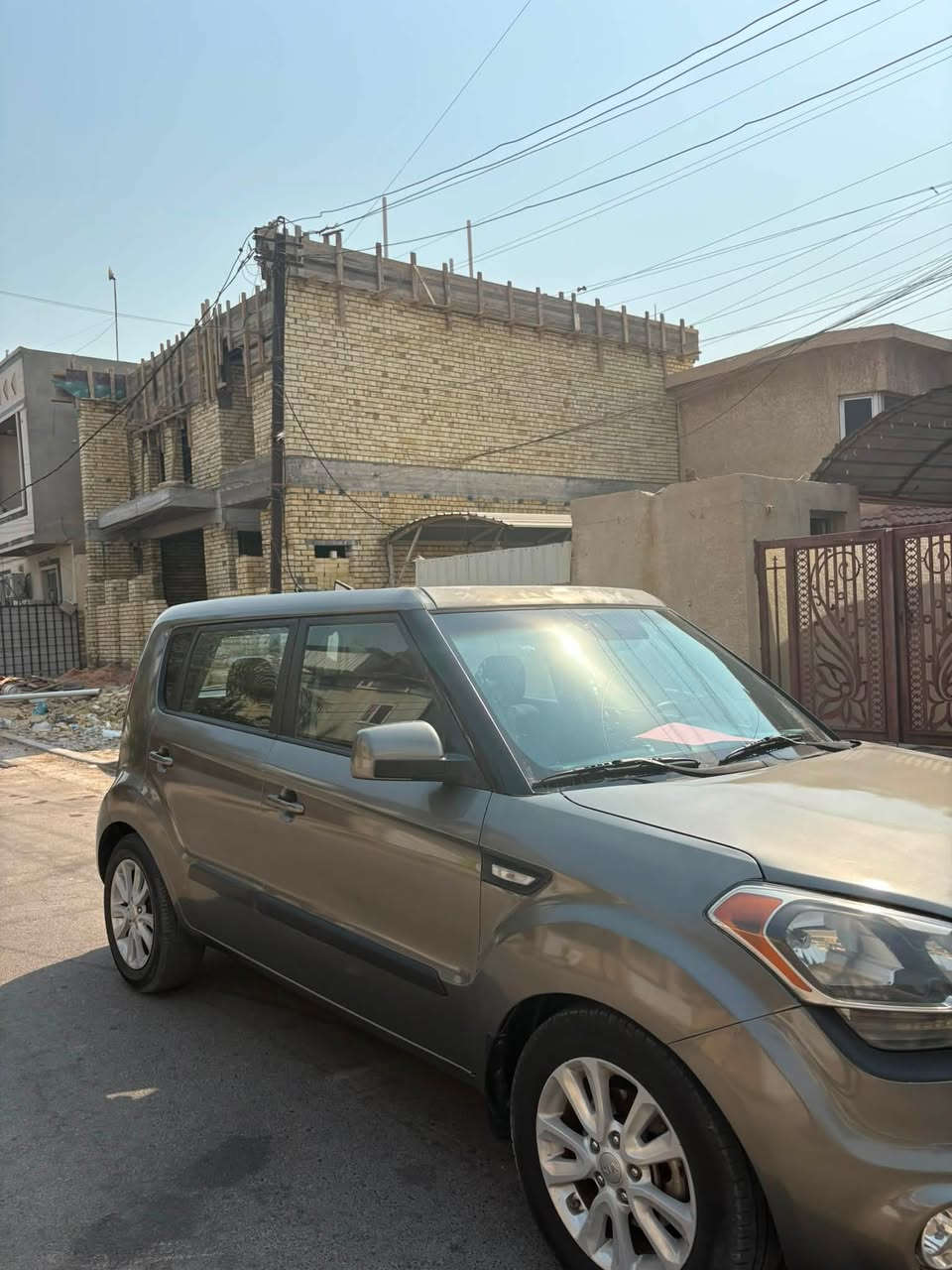 صول 2013 EX وارد
مصبوغه حزام اثر جراد عدا الجاملغات الاثنين جهه السايق بيهن ضرر وربع البنيد
كير ومحرك نضيفات منظومه التبريد جديده تايرات جديده ويل حجم 16
مواصفاته تحكم ستيرن نظام ECO مسجل CD +AUX مخرج USB
محرك 1.6 GDI
سعرها 88وبيها مجال بسيط
مكاني بغداد حي الخضراء 
الرقم ***********
