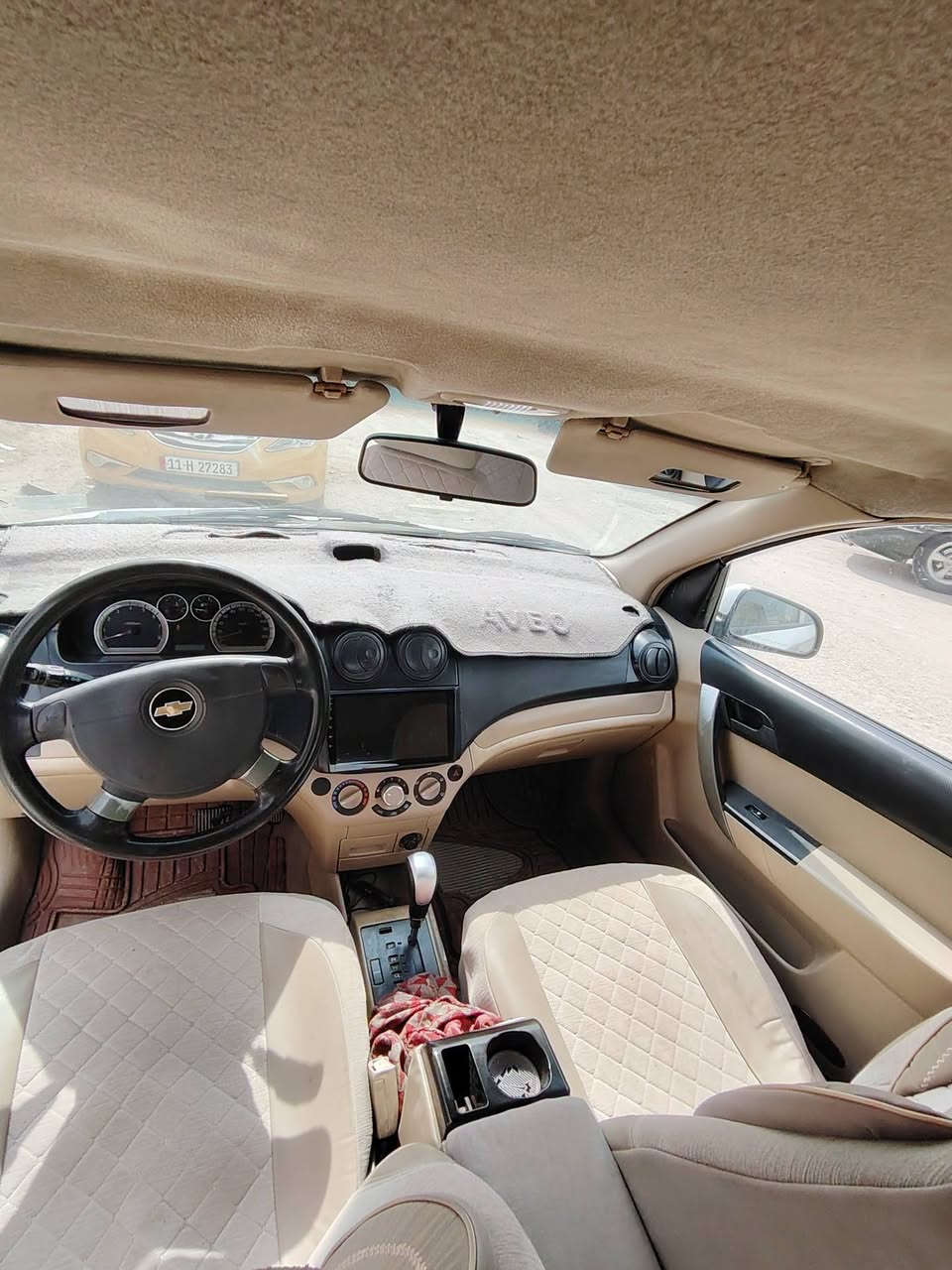 أفيو ٢٠١٠ • ١٤٠٠ مفتوح • أوتوماتيك