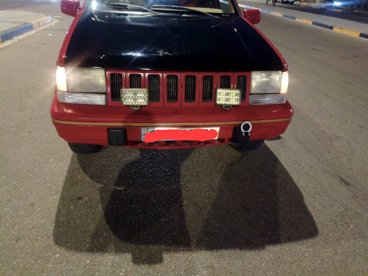 سلام عليكم سيارة جيب شيروكي موديل 94 مكفولة من ضربه ول صبغ مكينه وكير بلاد سيارة كله بلاديه تبريد ثلج تخم تاير جديد حداديه نص عمر رقم بصرة بسمي تحويل ثاني يوم سنويه مجددة 2030 لون مميز مكينه 5300 سيارة جاهزة بس حدادة نص عمر مكان سيارة البصرة سعر 55 بيه مجال ستفسار ***********
